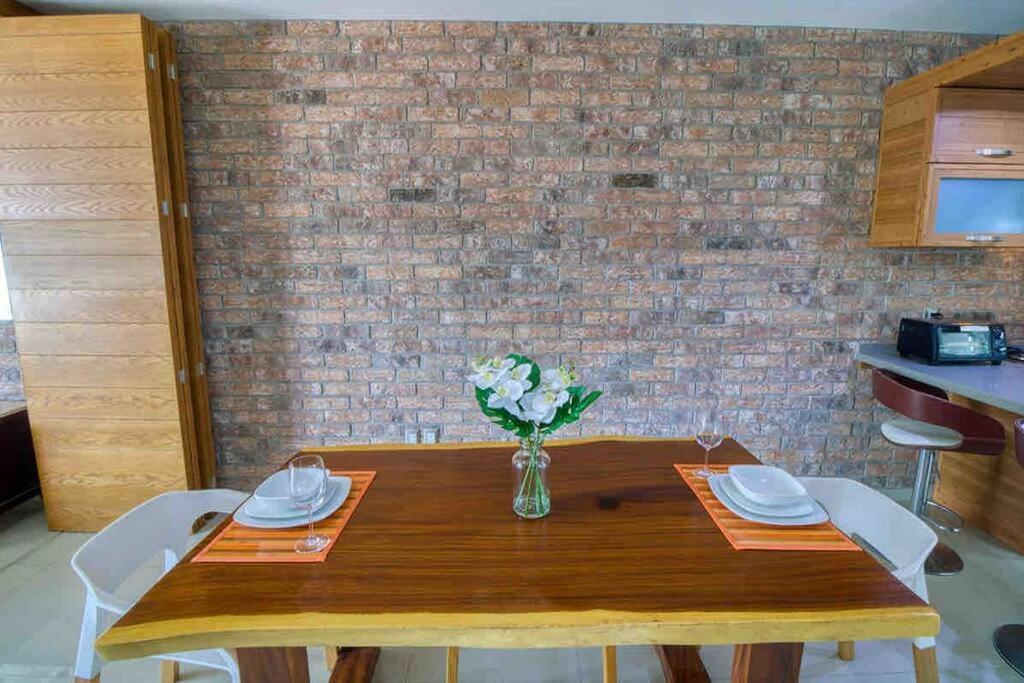 2 Bd Loft In Versalles, Walk To The Beach! Puerto Vallarta Exterior photo